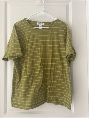 Jones New York Sport  lovely Olive crewneck top w/ white thin Striped size 1X